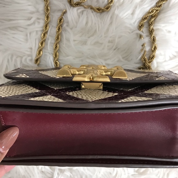 SOLD LIMITED Tory Burch Eleanor Snakeskin Crossbody Camera Bag - Picture 12 of 17